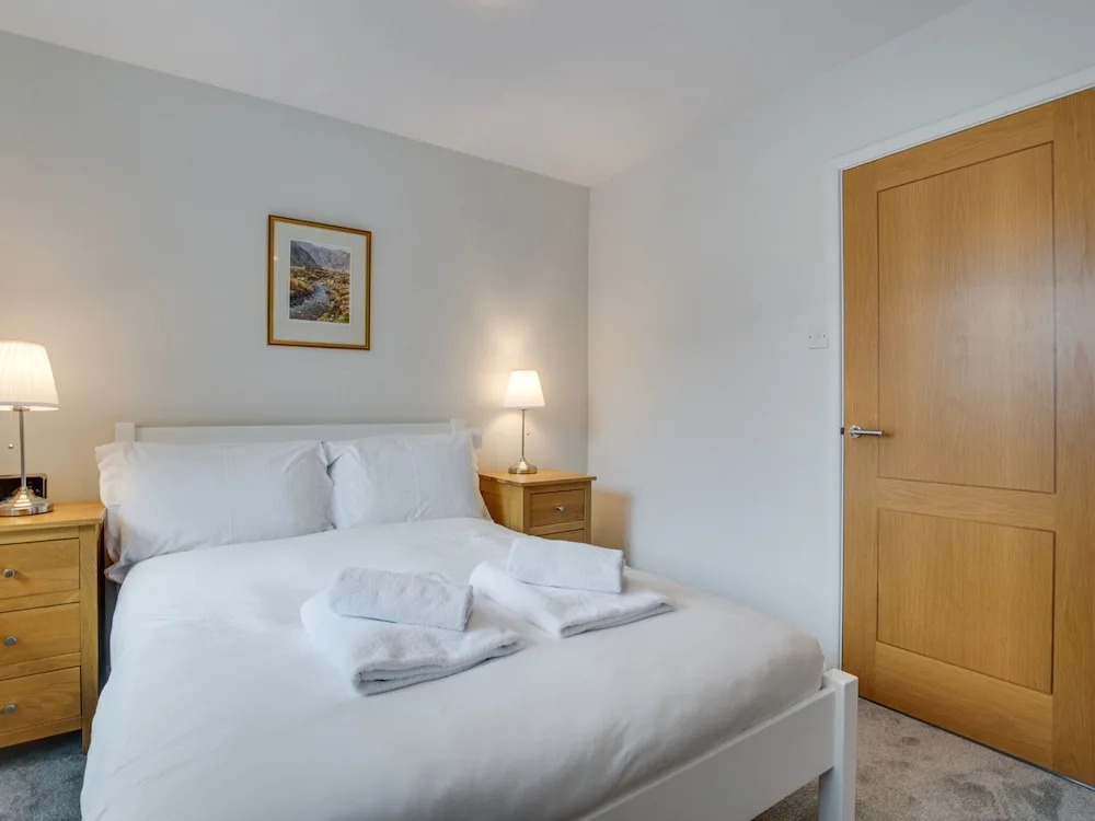 Luxurious Holiday Home With Private Garden at Chapel Stile