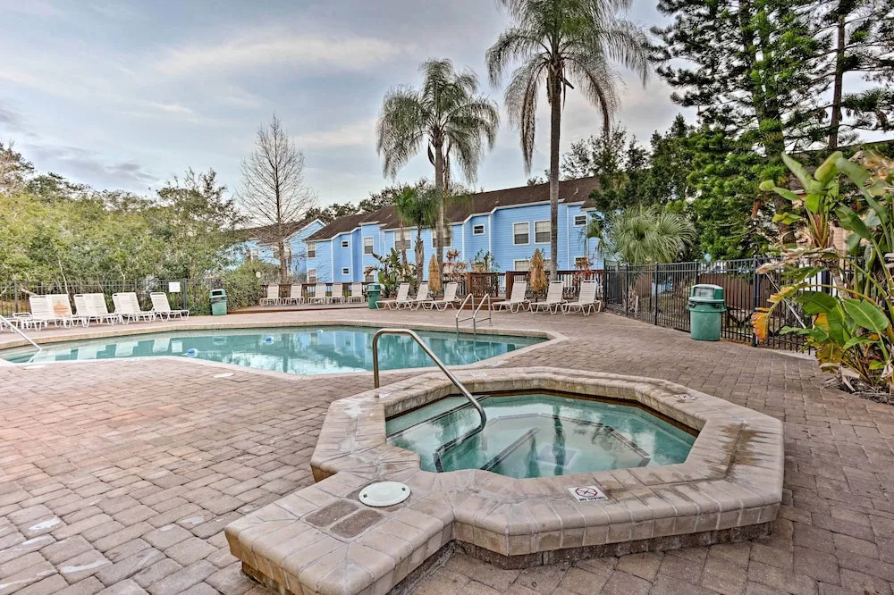 Kissimmee Condo: Community Pool, Close to Parks