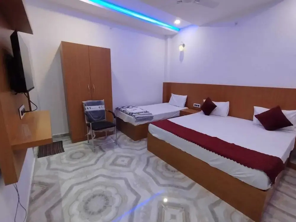 AYODHYA PREMIUM HOTEL NIRMALA GRAND PALACE