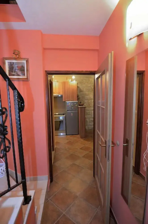 House Tihana