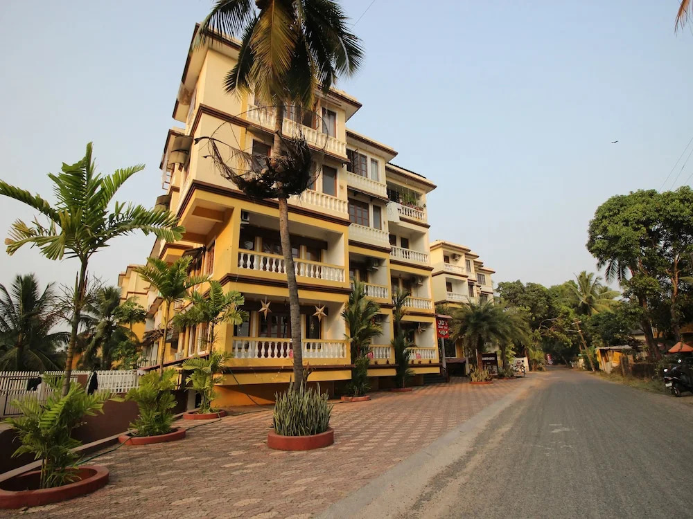 OYO 12710 Home Elegant 2BHK Betalbatim