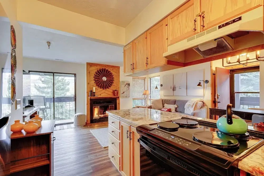 Walk to Old Town Park City: Unit w/ Shared Hot Tub