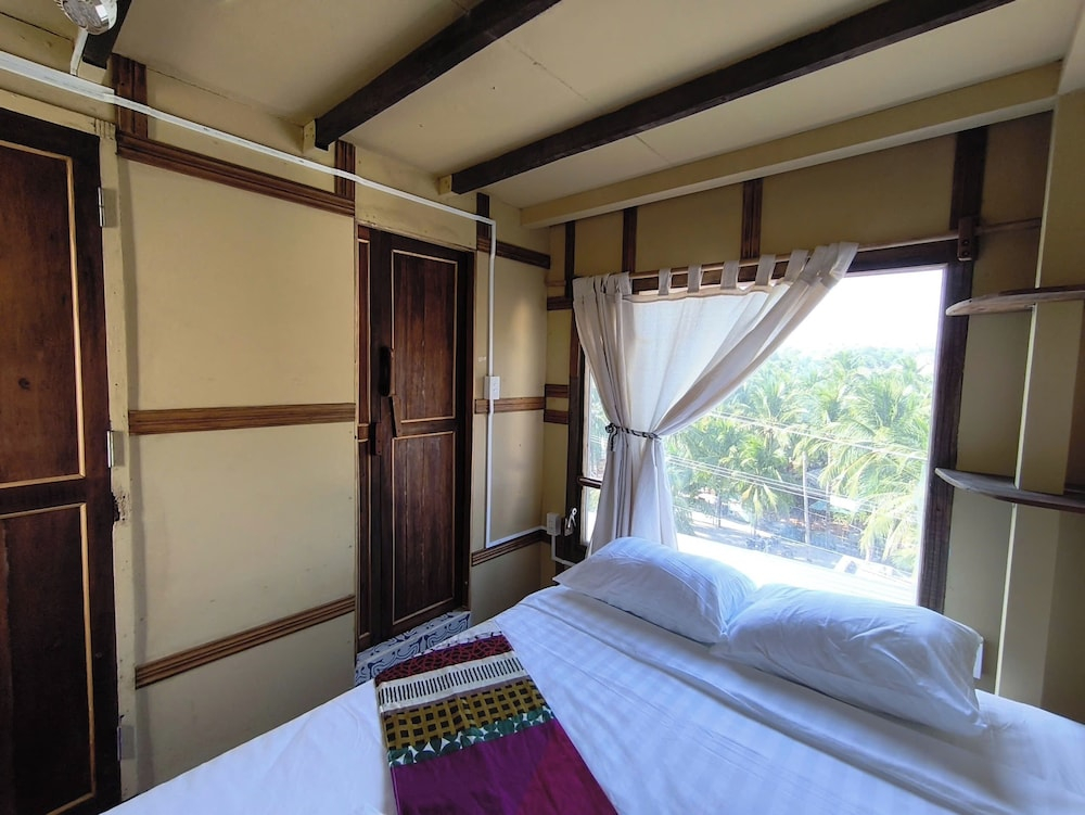 OXY Cave Homestay Mũi Né