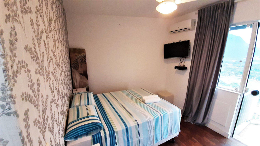 Lindo Apartamento Em área Nobre Do Leblon Para Até 6 Pessoas