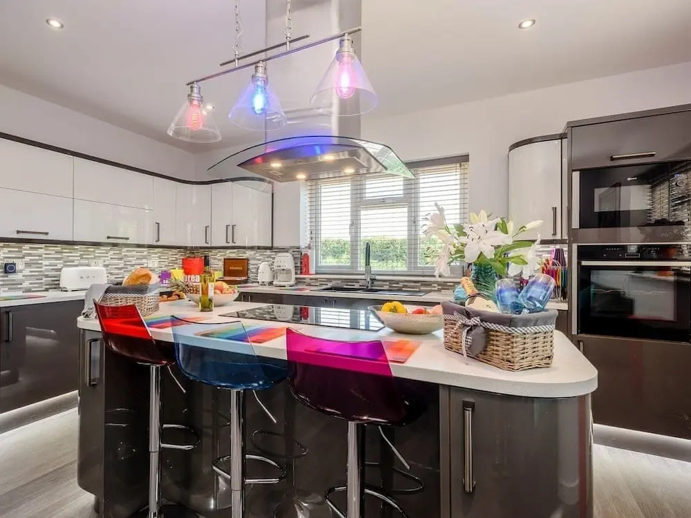 Kingfisher Lodge - 4 Bed Villa