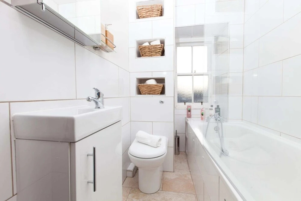 Traditional Luxury Apartment Sleeps 10 Guests
