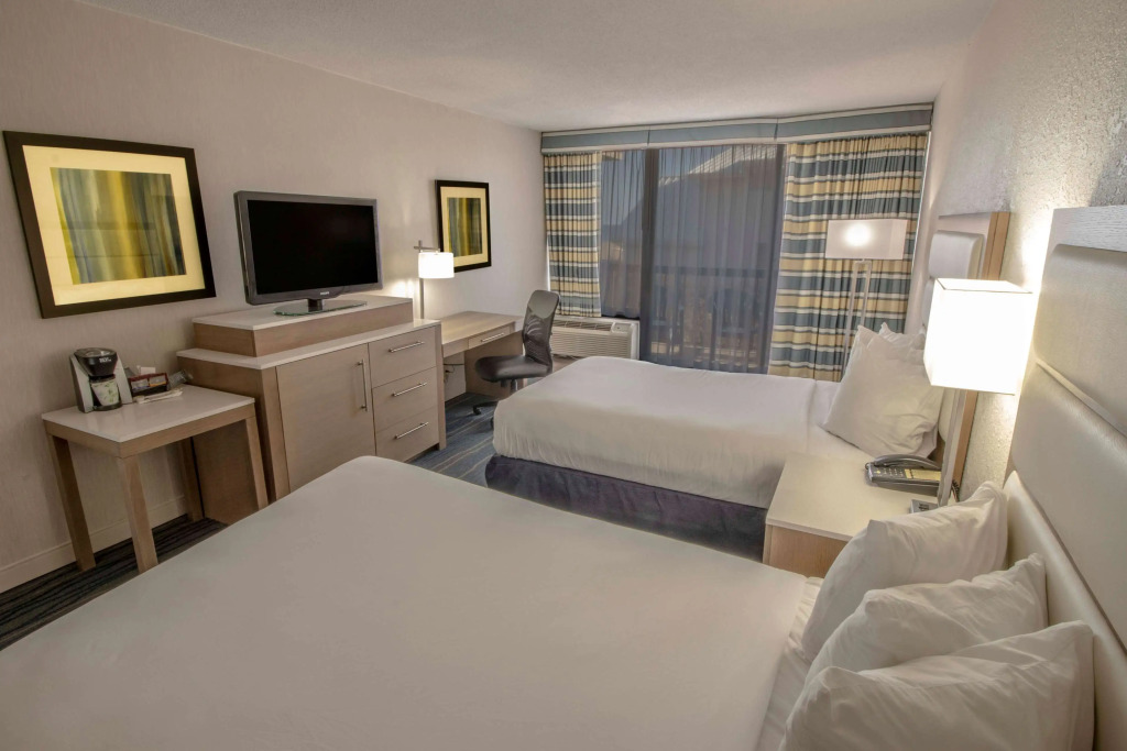Wyndham Virginia Beach Oceanfront