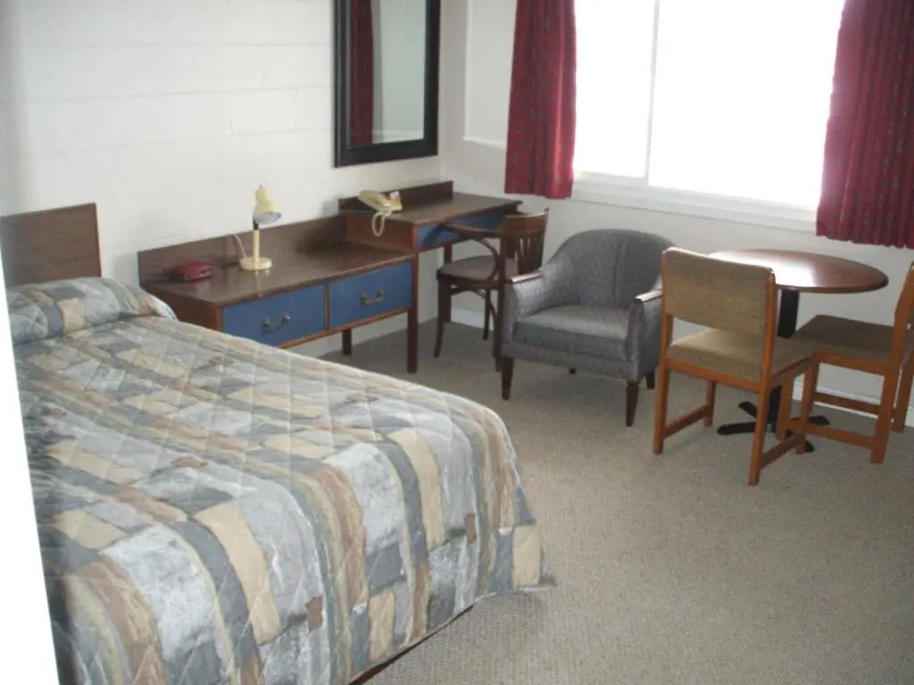 Travellers Motel