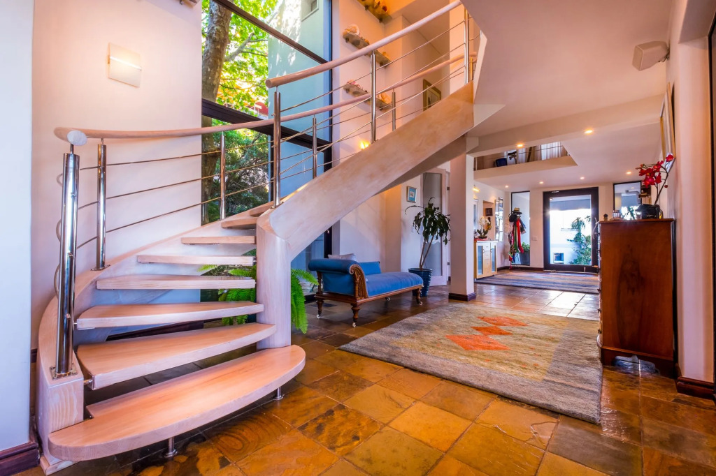185 on BEACH Boutique Suites