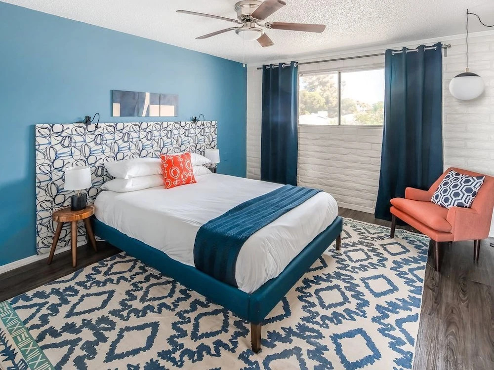 Charming 1BR With Pool by WanderJaunt