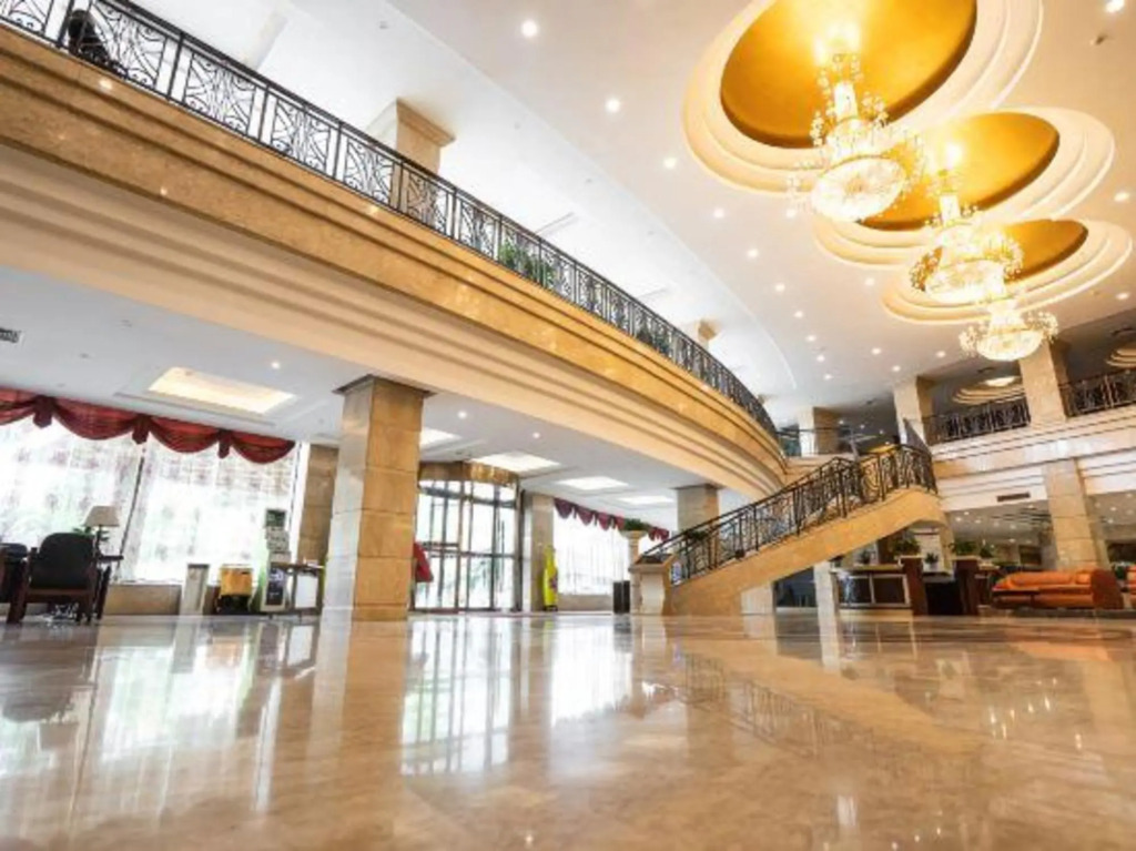 Shifang Hongda Jinqiao Hotel