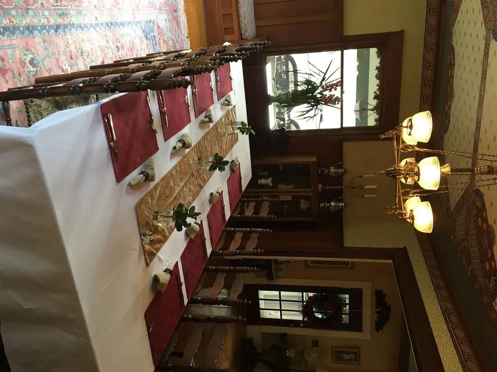 Calderwood Inn