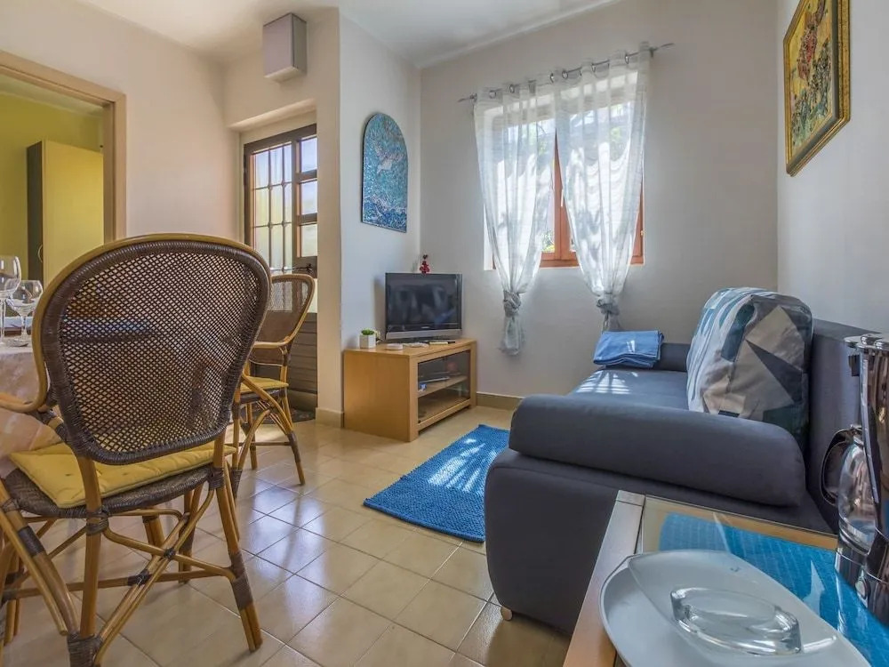 Apartments Milena