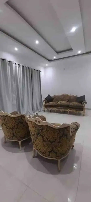 Villa with 4 bedrooms