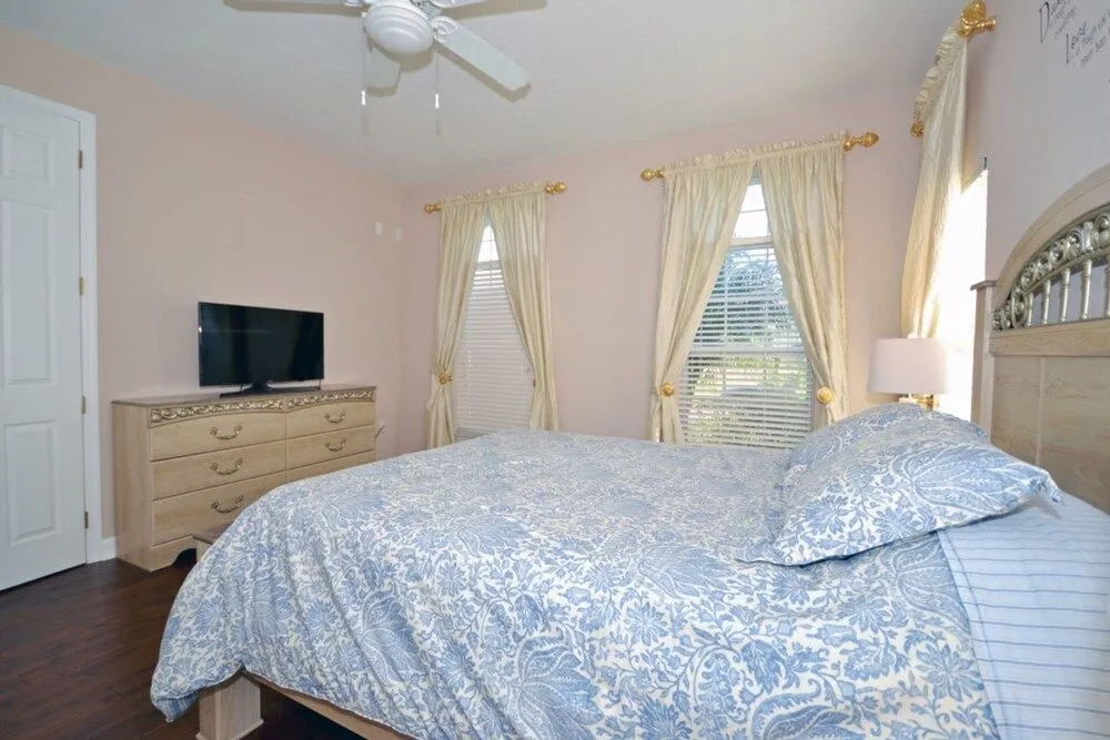 Formosa Gardens 220794