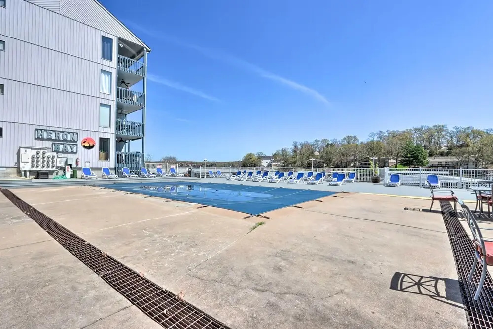 Lake of the Ozarks Views: Osage Beach Condo!