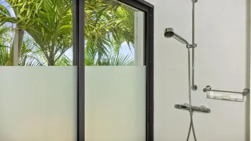 Eimeo By Villas Apartments Rentals