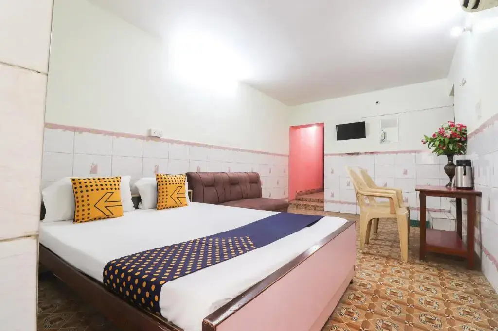 Hotel Zeal by OYO Rooms