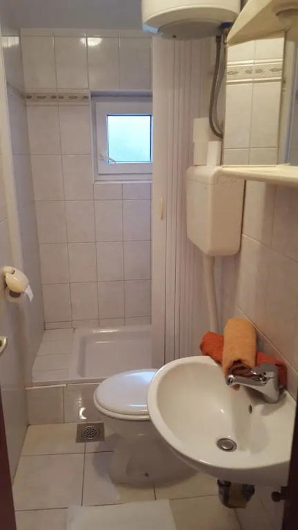 Top Spot Guesthouse - Adults Only