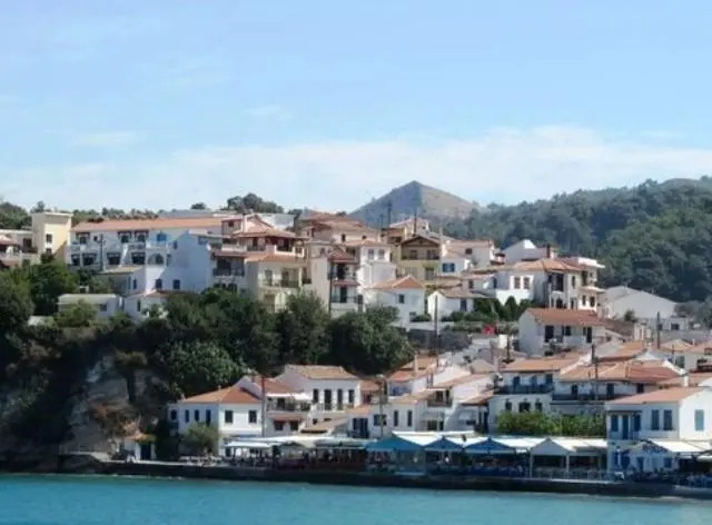 Marina Apartments