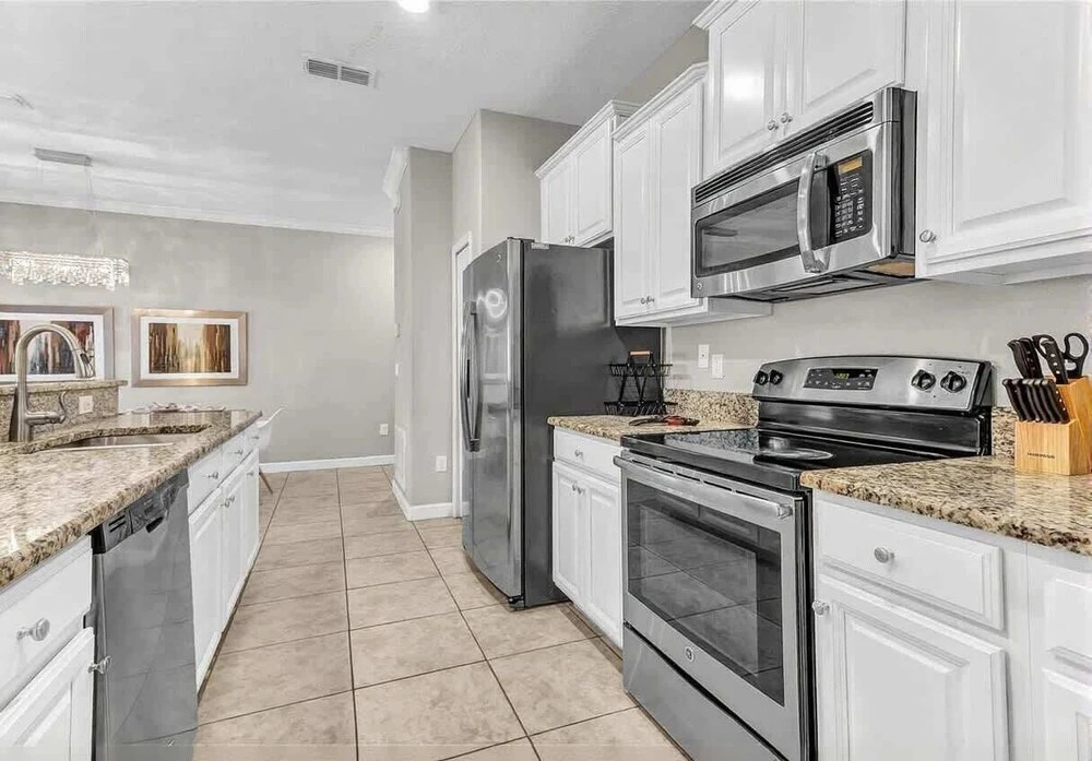 Paradise 4Bd w Private Pool Waterpark 8951