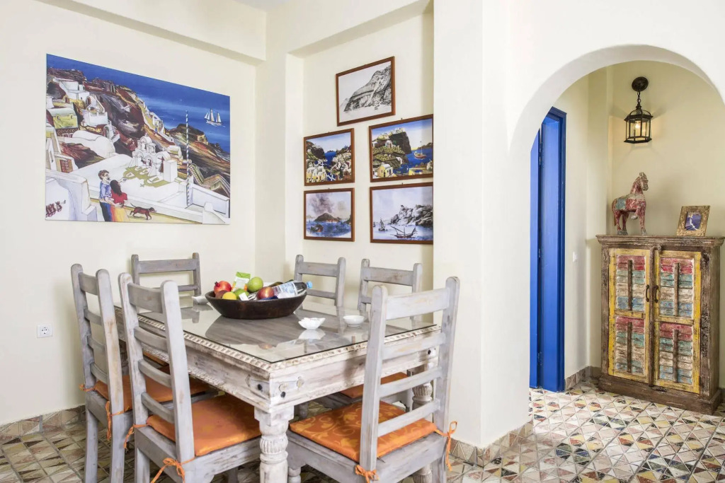 Oia Sunset Villas