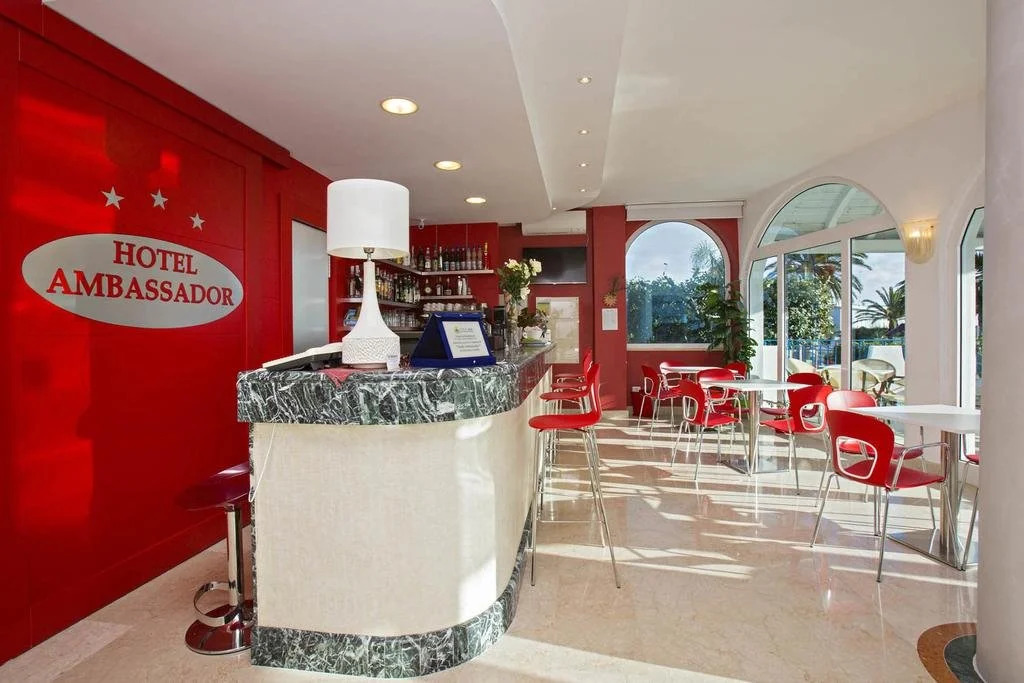 Hotel Ambassador