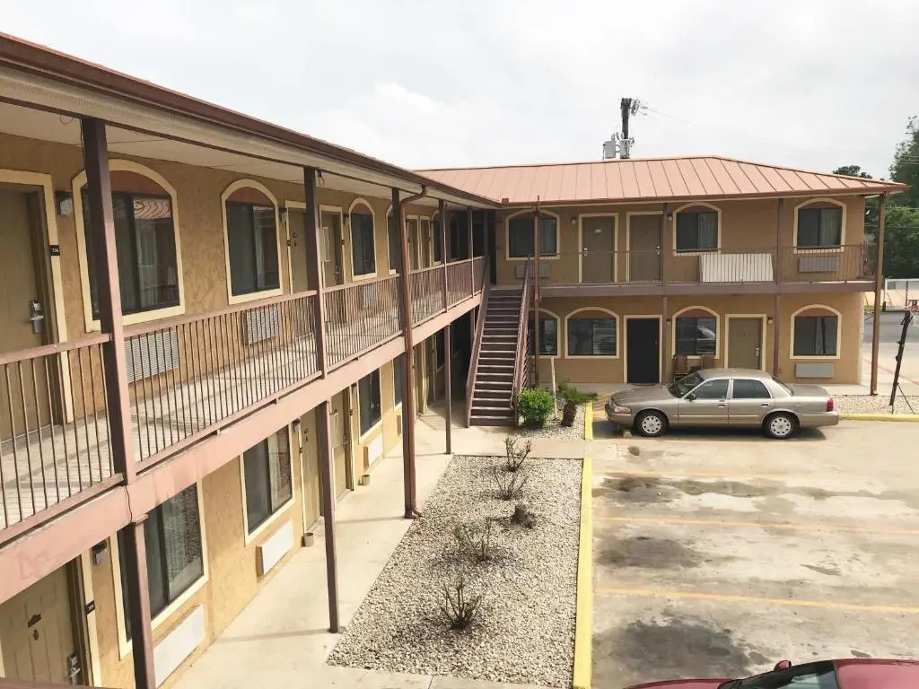Camino Real Motel