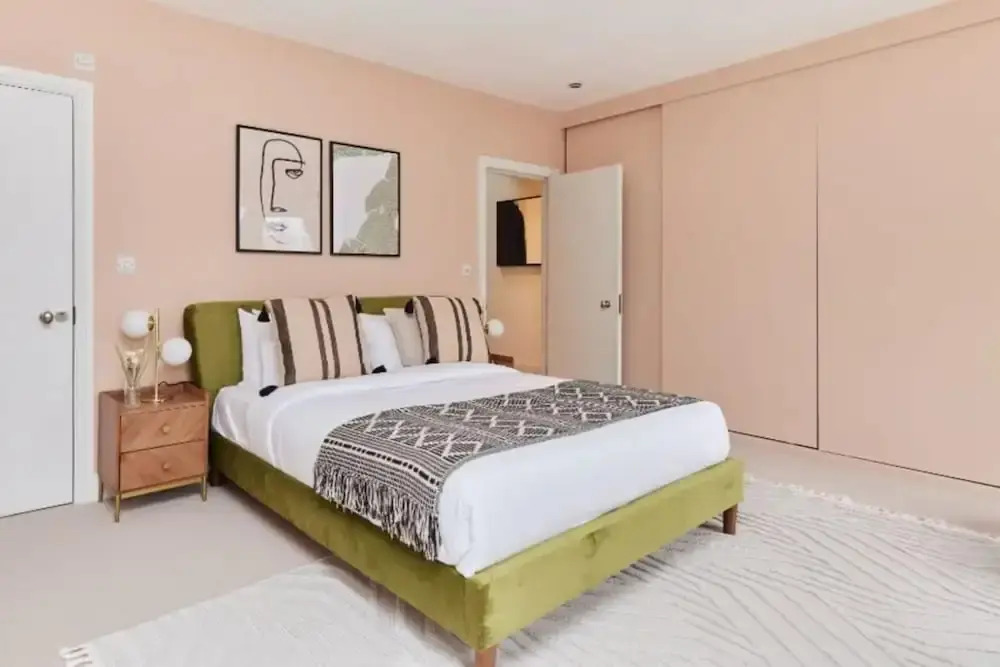 The Brimmington Park Escape - Lovely 3BDR House with Study Room + Garden