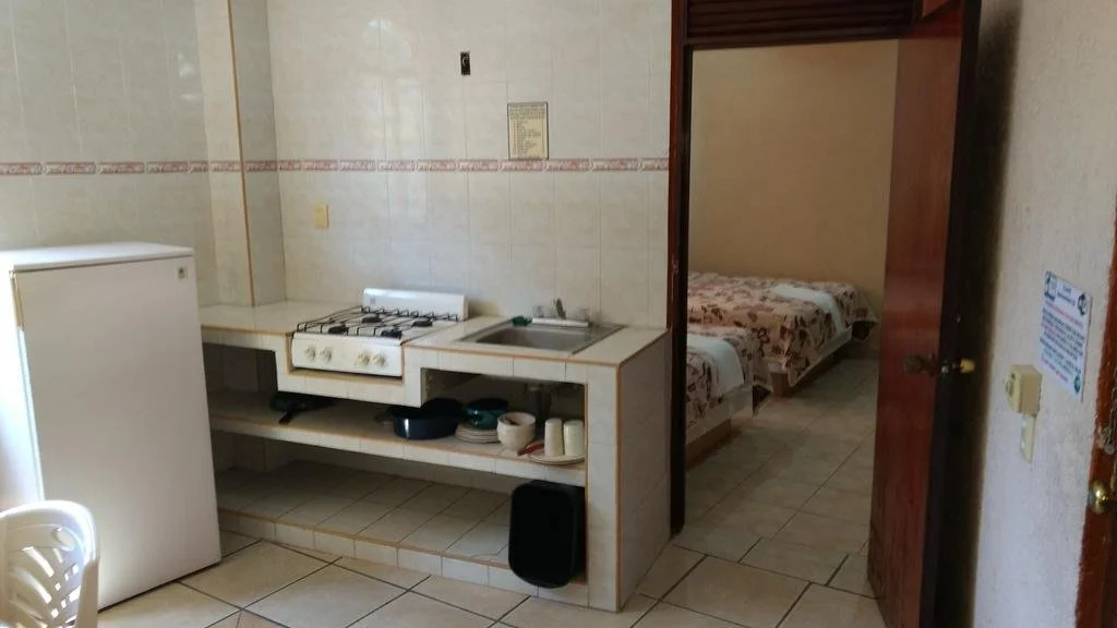 Hotel y Bungalows Olivares