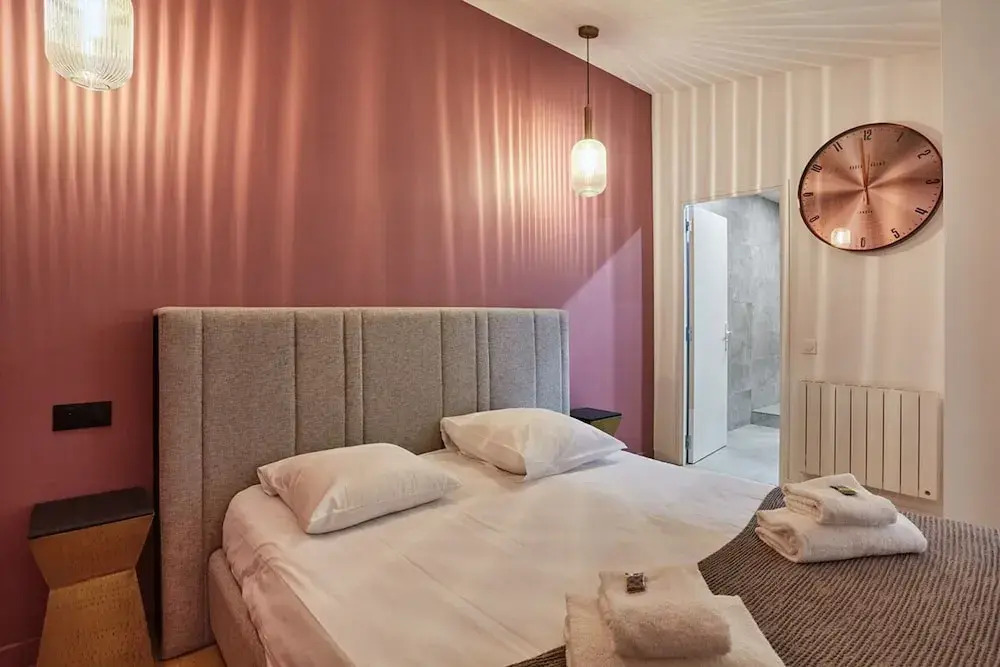Sublime 3 Bedrooms Flat Center of Paris Montmartre