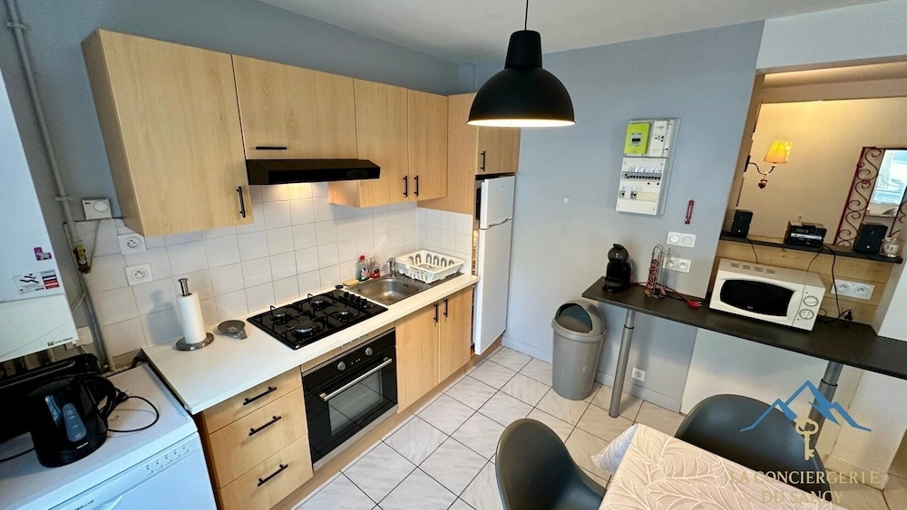 Auvergne Village Escape for 8