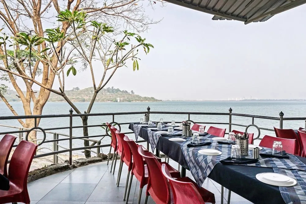 OYO 24344 Aquarius Resort