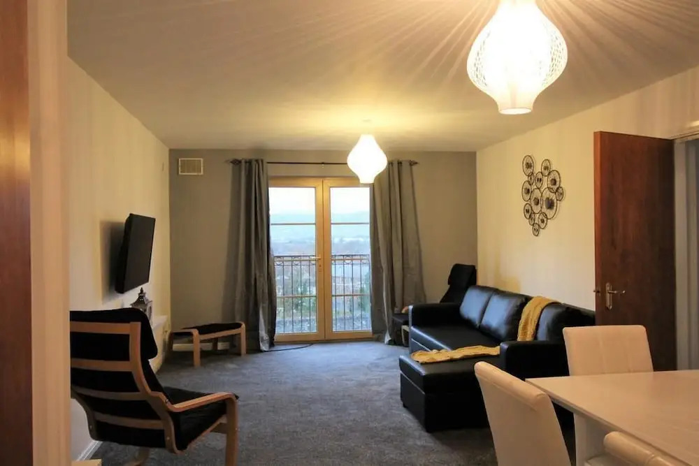 Forest View Apartment 7