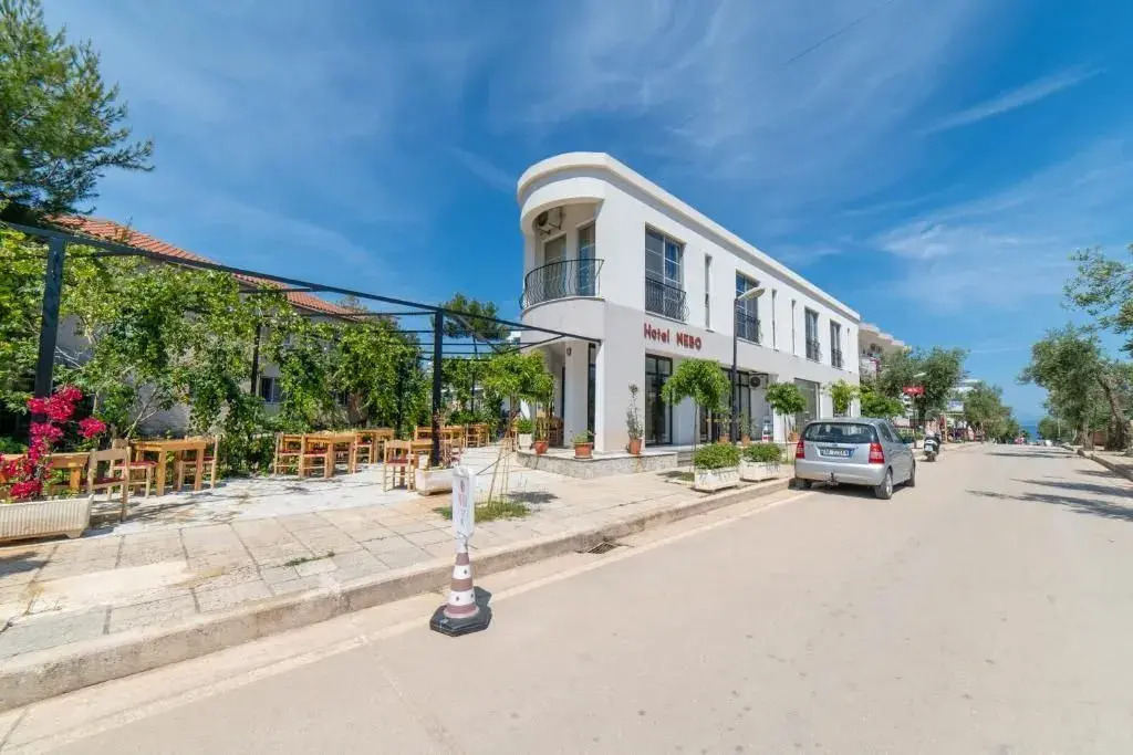 Hotel NEBO