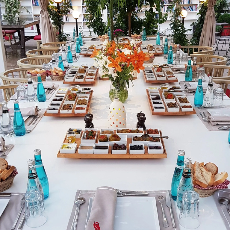 Hich Hotel Konya