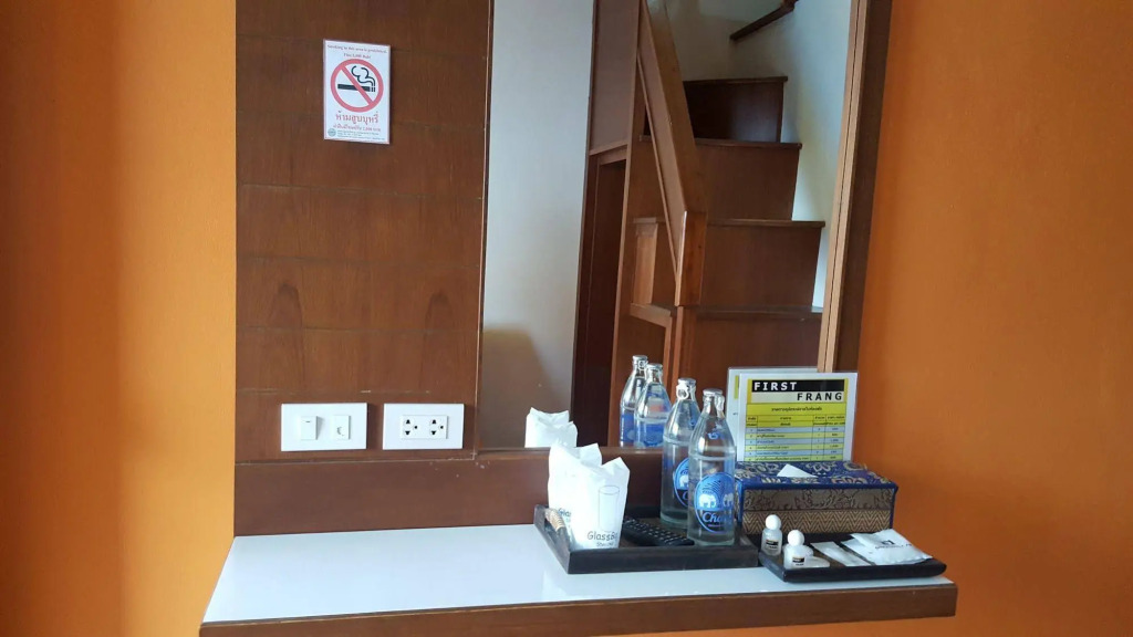 First and Frang Hotel - Koh Phangan