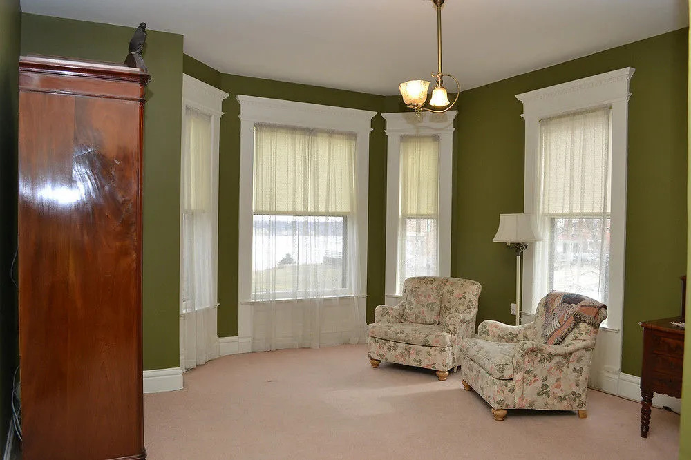 The Grand Anne Bed and Breakfast