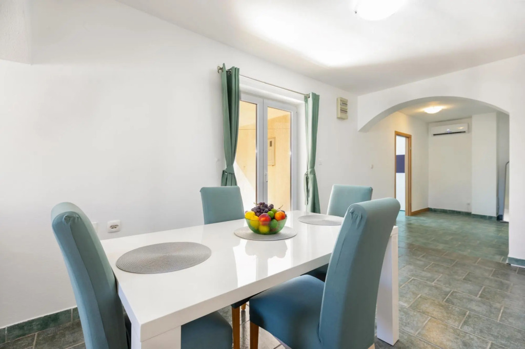 Apartments Maja