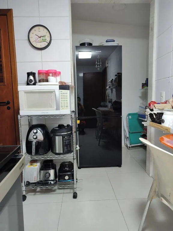 Hostel for One: quarto e banheiro privativos