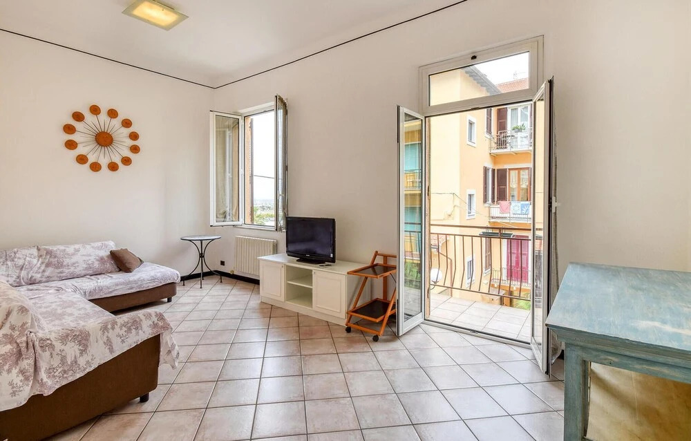 Stunning Apartment in Chiavari With Wifi and 2 Bedrooms