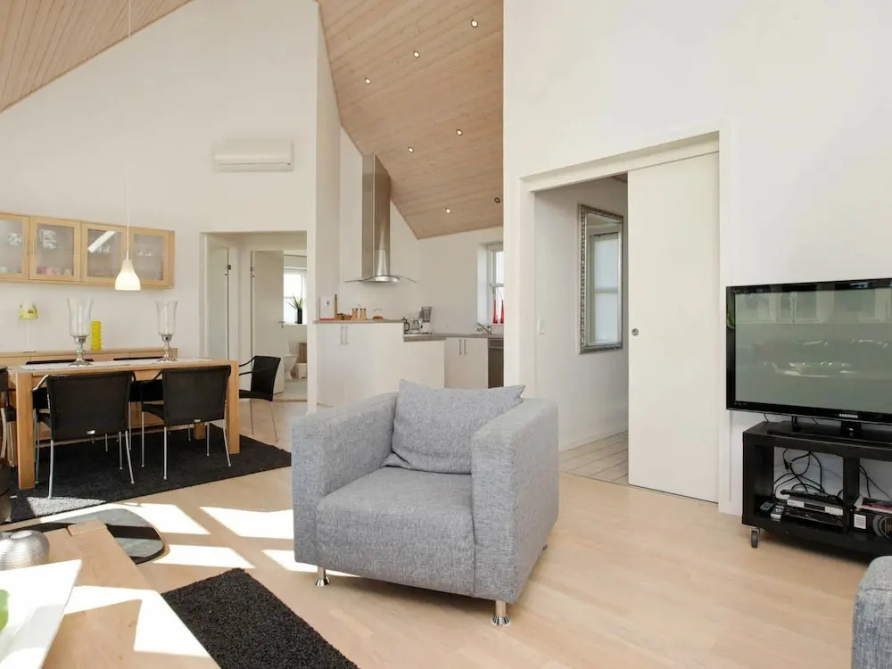 6 Person Holiday Home in Hirtshals-by Traum