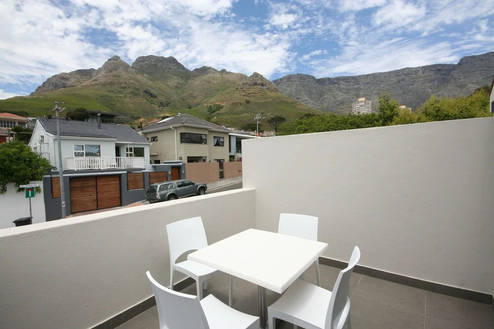 Bella Donna Apartments by CTHA