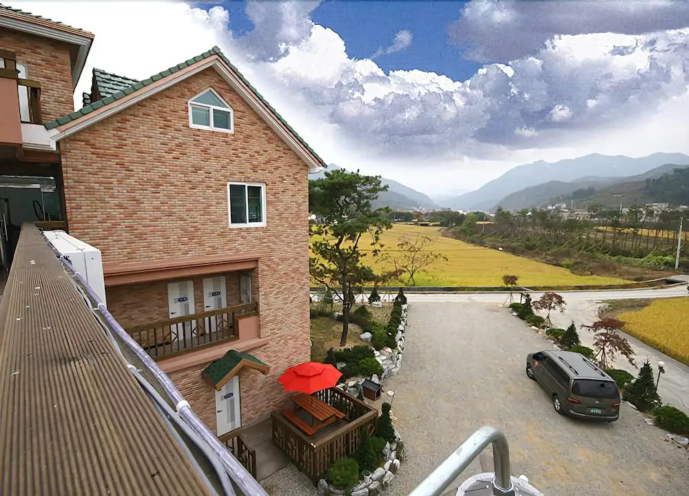 Chuncheon Yeowoo Gneul Pension