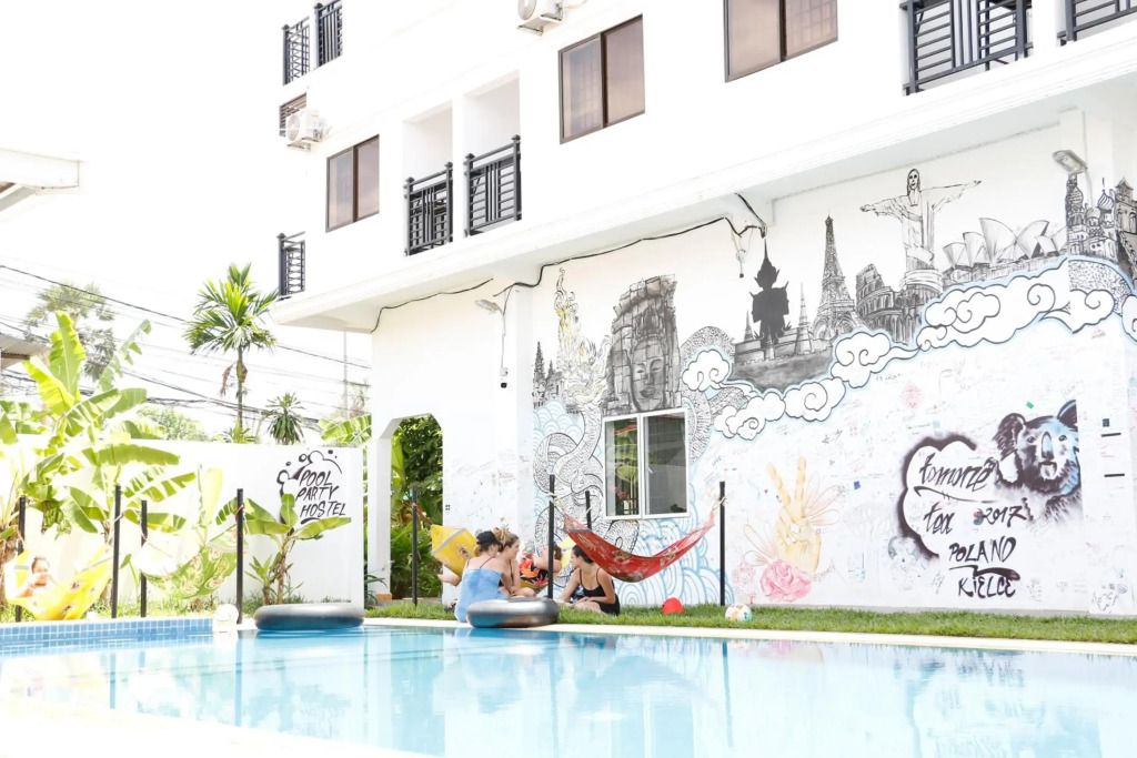 Pool Party Hostel