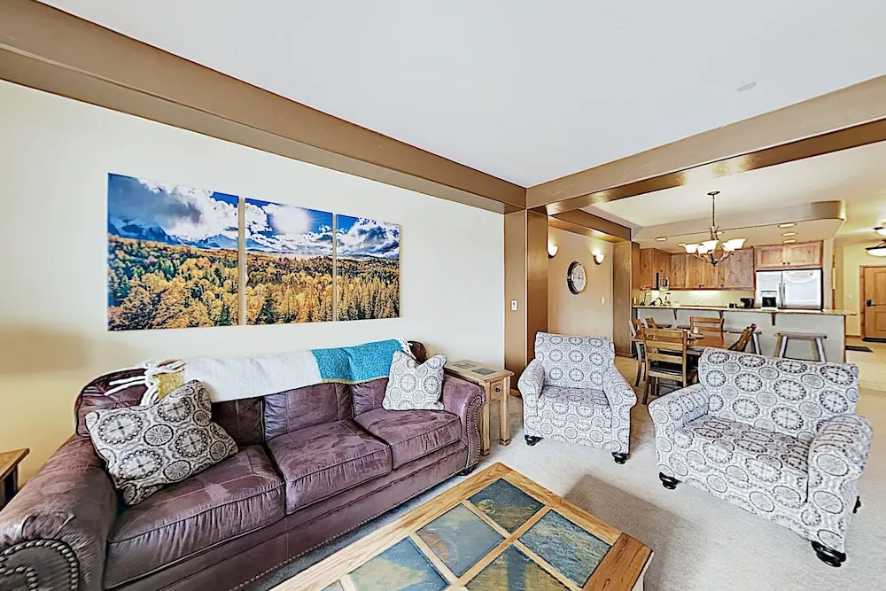 New Listing! Lake-side Gem W/ Mountain Views 2 Bedroom Townhouse