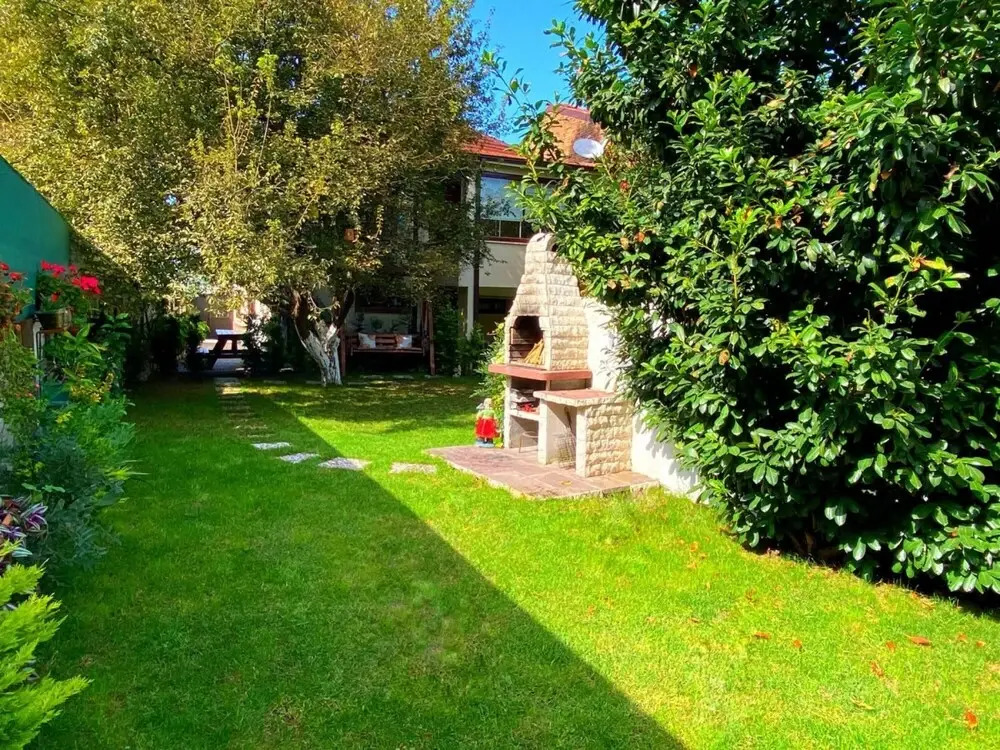 Cozy Villa With Backyard and Fireplace in Sapanca