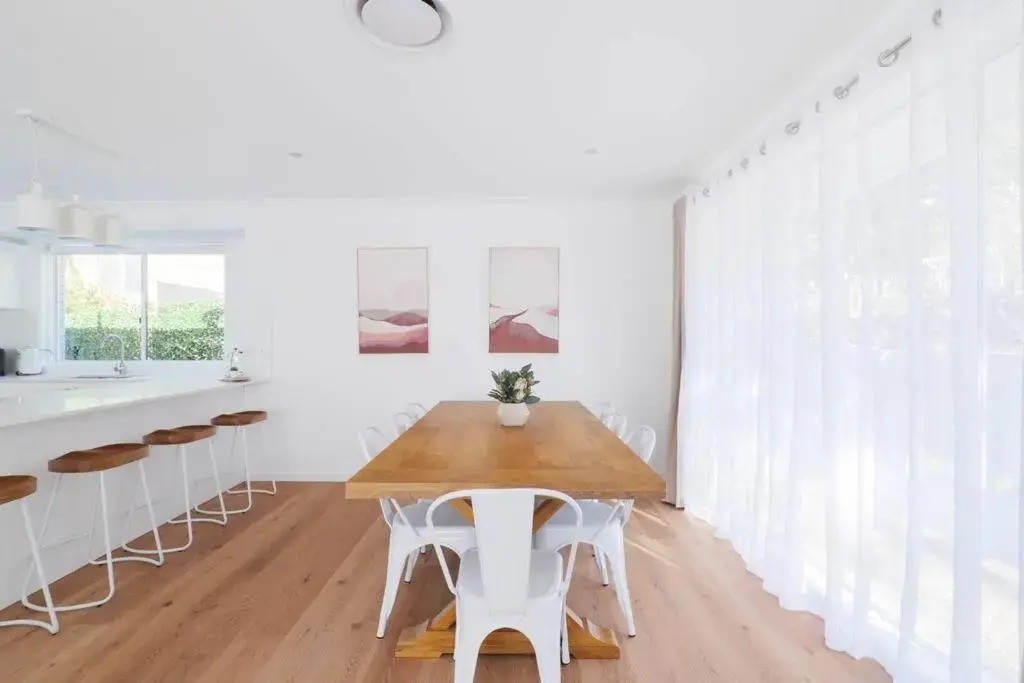 Abbey House - 3BR/sleeps 8 - South Leura