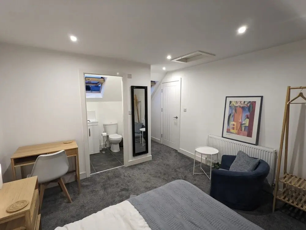 Beautiful and Spacious 4 Bedroom Home Armley Leeds