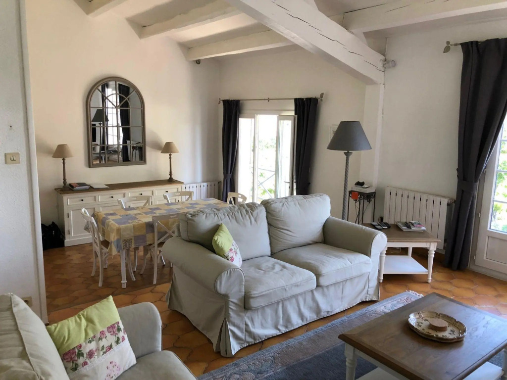 Holiday villa near Narbonne-Plage, fenced private swimming pool and view of a lake